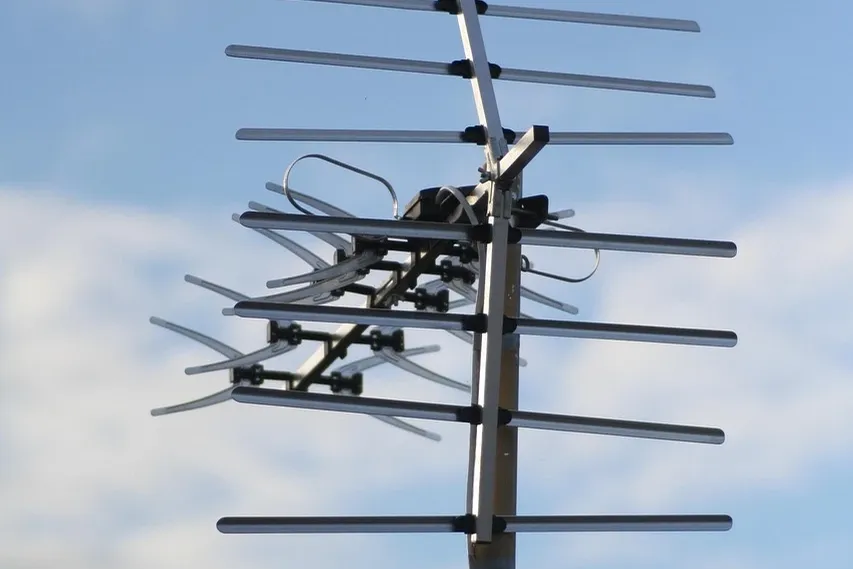 Zaciera się różnica pomiędzy telewizją a internetem
